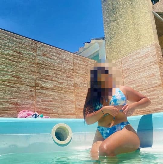 Débora nordestina massagem e final feliz 200$ Pepeka peluda