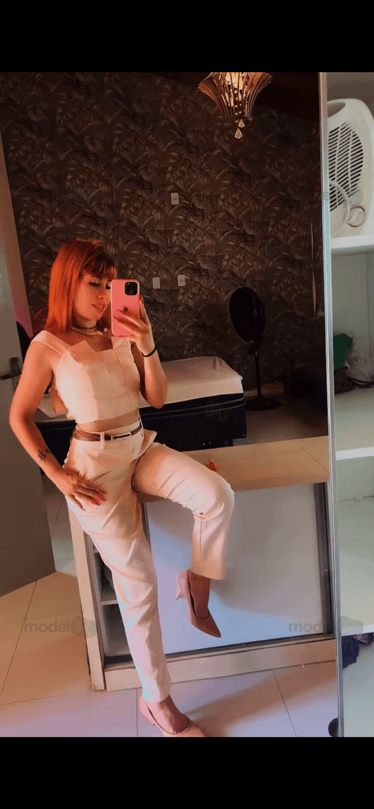 Ruiva estilo namoradinha