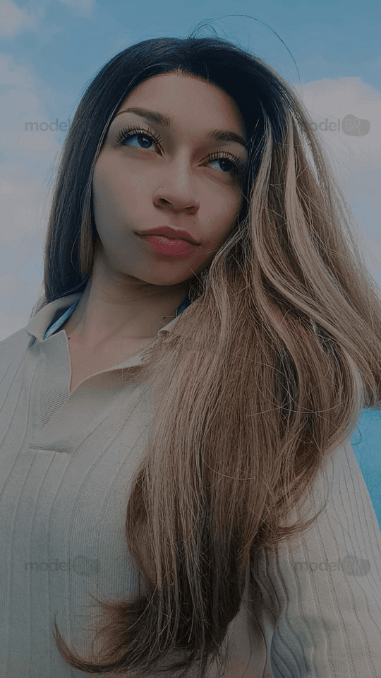 Rebeca Vivi
