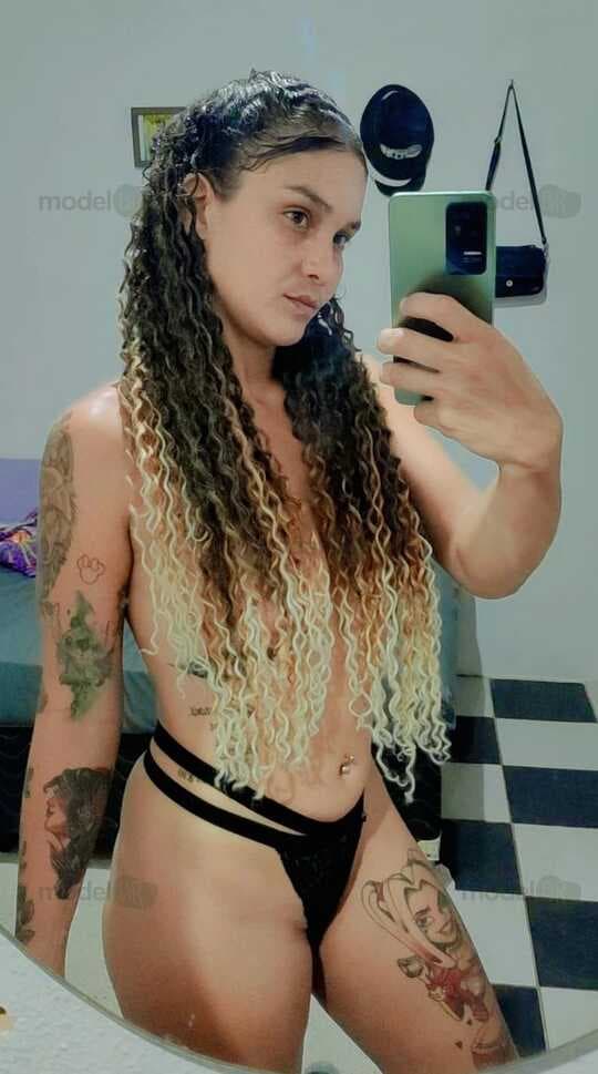 Amanda Andrade